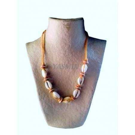 collar-buzios-madera-ajustable.jpg