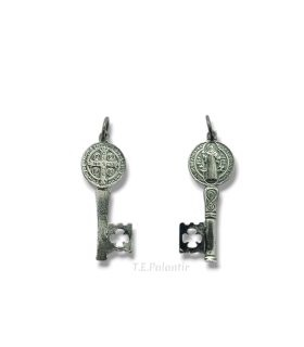 colgante llave de San Benito en plata de ley 925